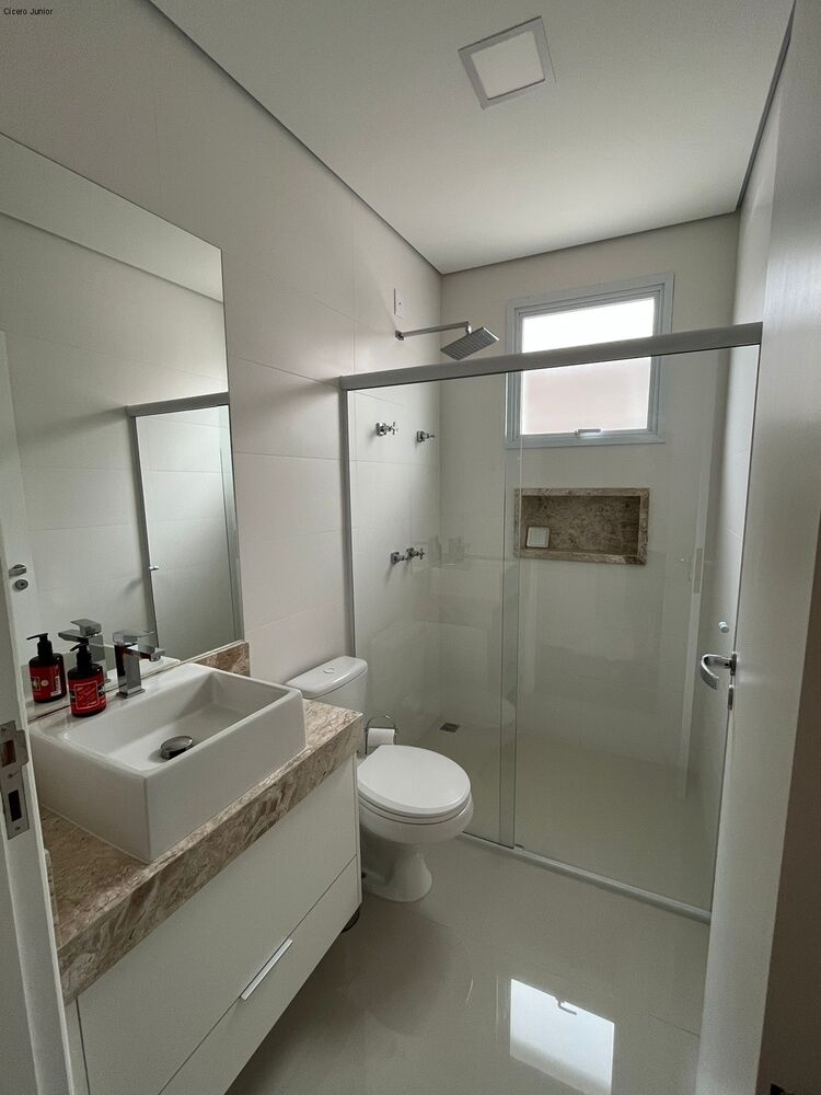 Casa à venda com 3 quartos, 225m² - Foto 10