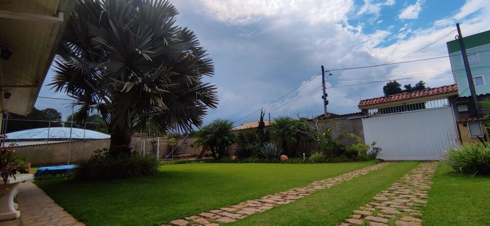Casa à venda com 1 quarto, 110m² - Foto 1
