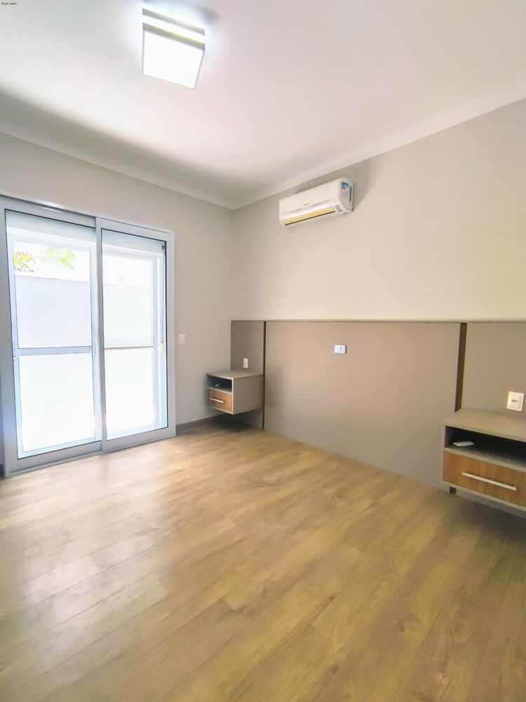 Casa para alugar com 4 quartos, 220m² - Foto 5