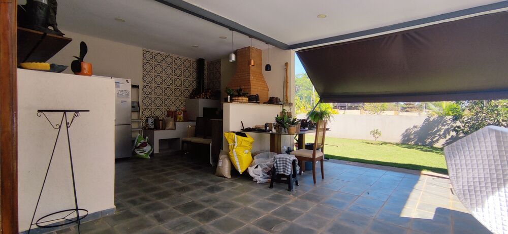 Casa à venda com 3 quartos, 280m² - Foto 8