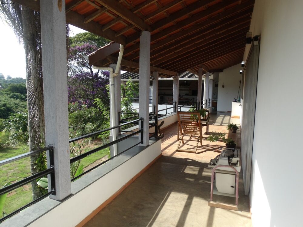 Chácara à venda com 4 quartos, 320m² - Foto 37