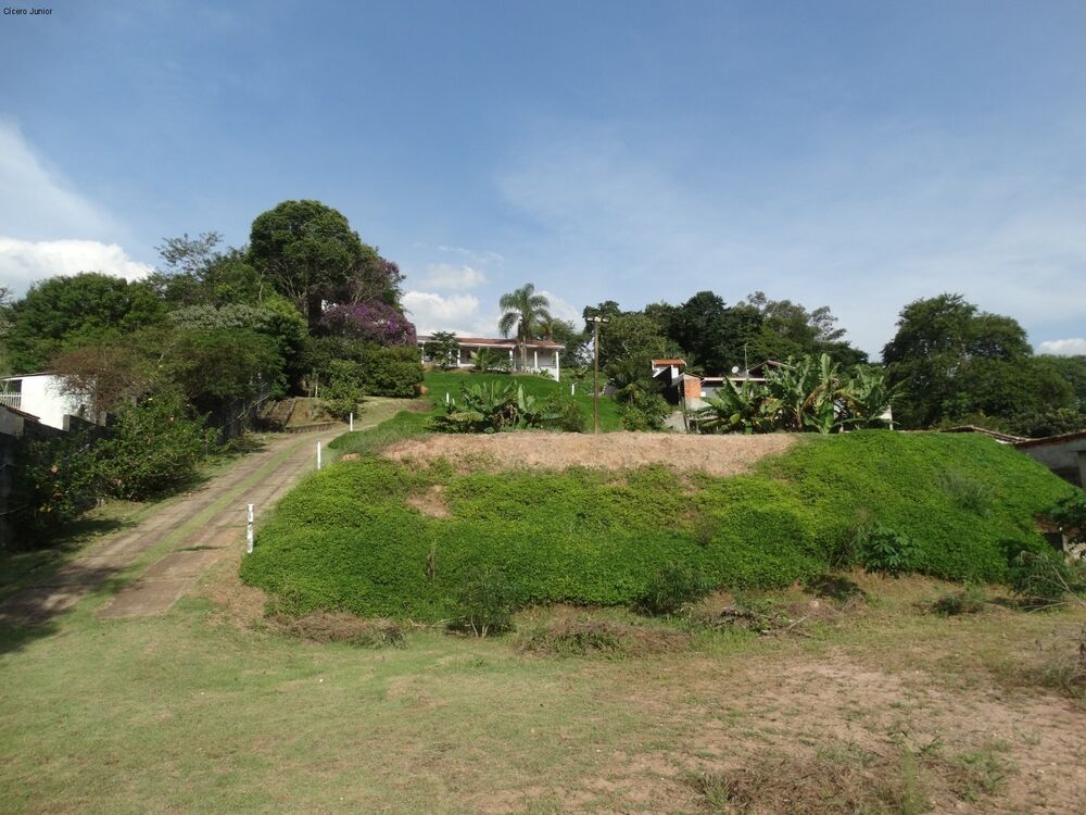 Chácara à venda com 4 quartos, 320m² - Foto 14