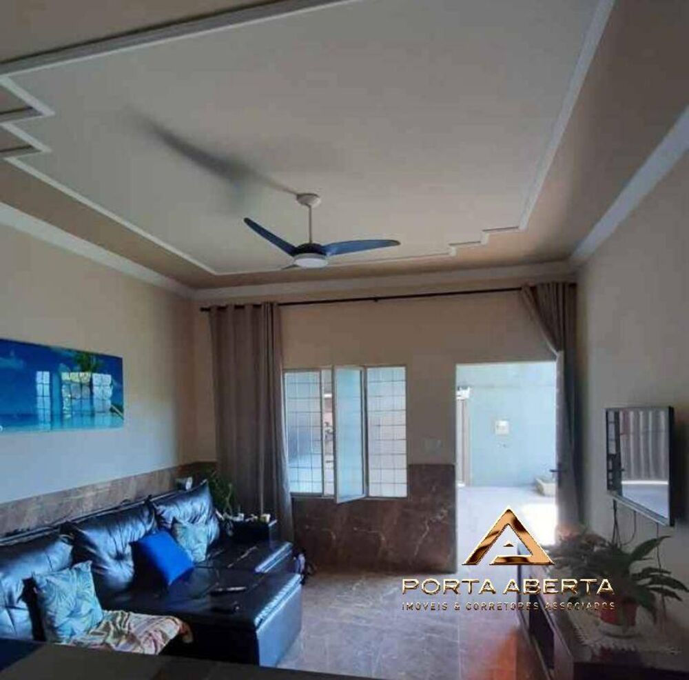 Casa, 3 quartos, 130 m² - Foto 2