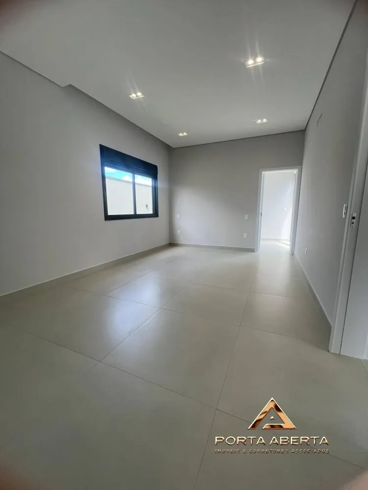 Casa, 3 quartos, 243 m² - Foto 9
