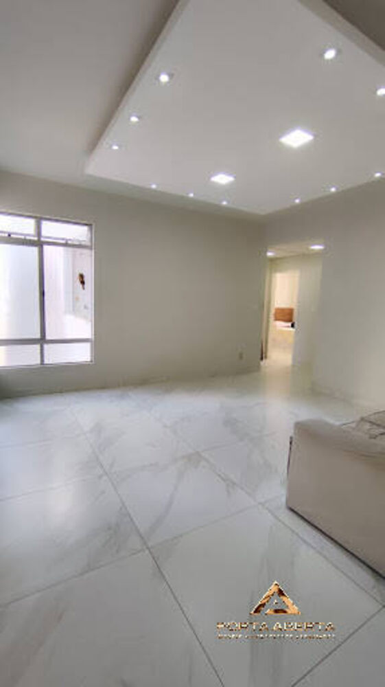 Apartamento à venda com 2 quartos, 85m² - Foto 4