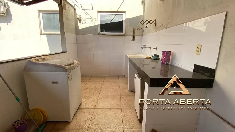 Casa, 3 quartos, 324 m² - Foto 3