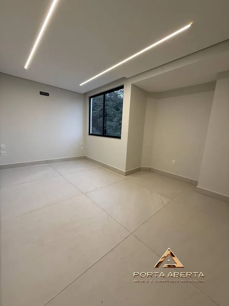 Apartamento, 4 quartos, 212 m² - Foto 12