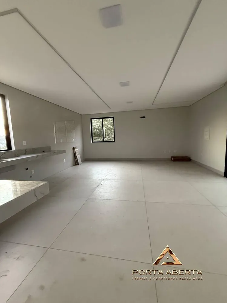 Apartamento, 4 quartos, 212 m² - Foto 11
