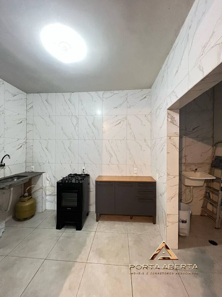Casa à venda com 3 quartos, 287m² - Foto 3