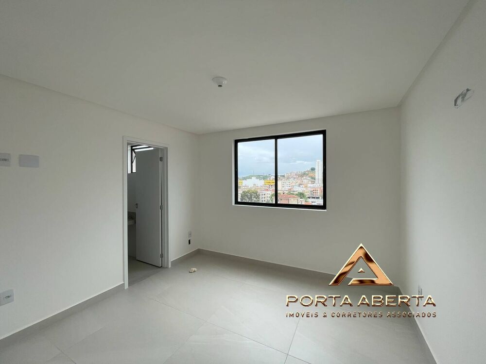 Apartamento à venda com 3 quartos, 84m² - Foto 2