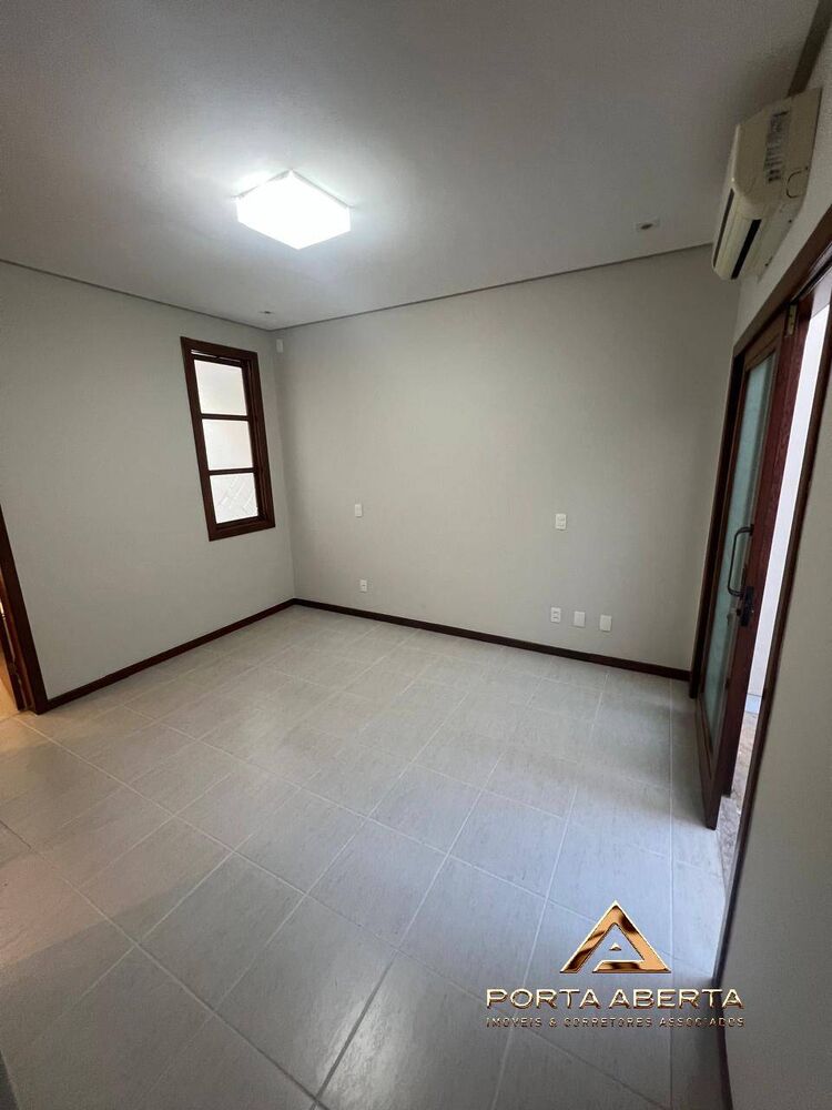 Casa, 4 quartos, 219 m² - Foto 20