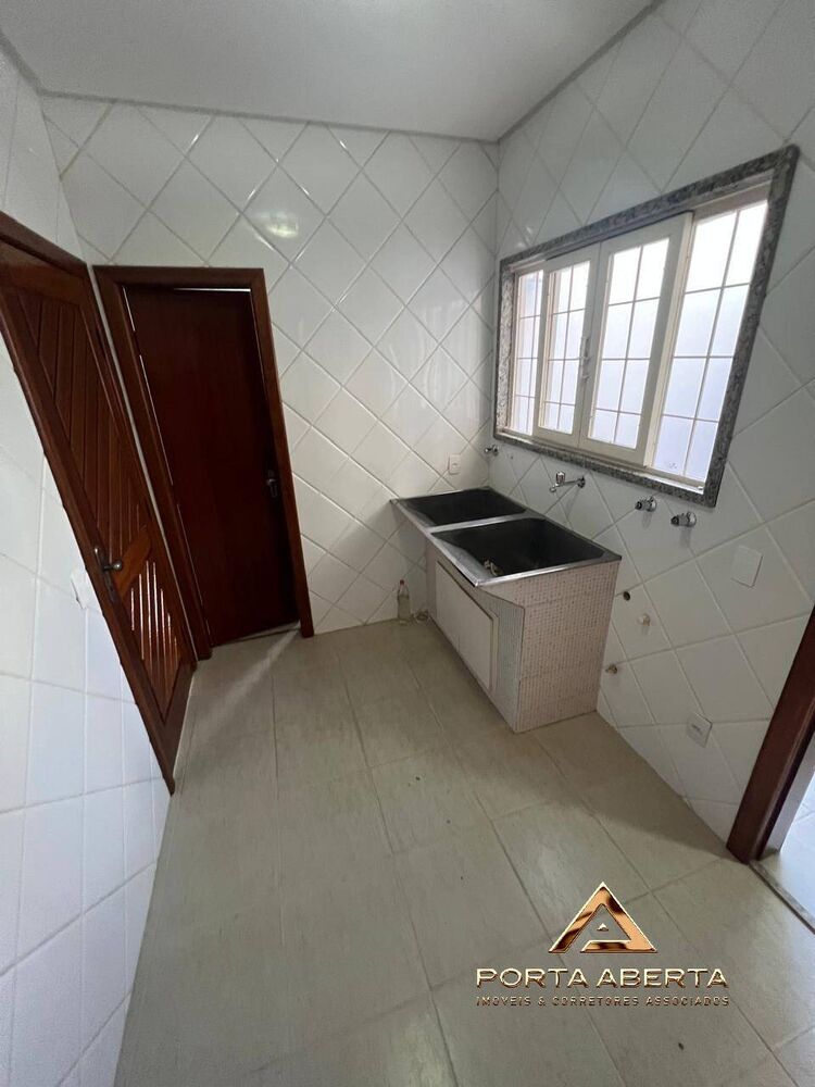 Casa, 4 quartos, 219 m² - Foto 7