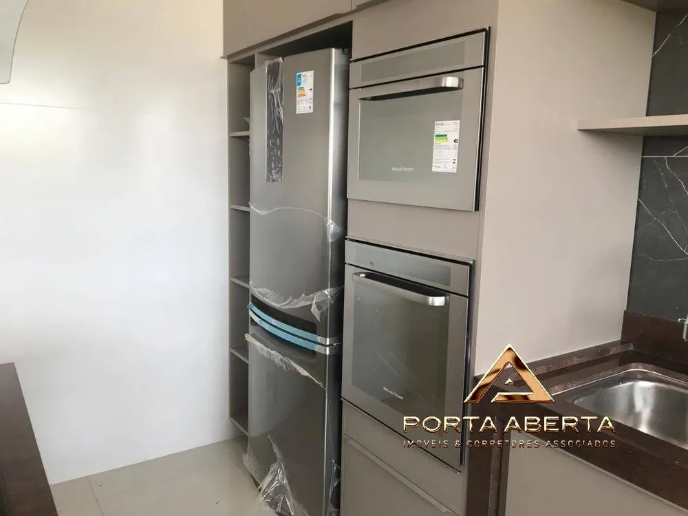 Cobertura, 3 quartos, 202 m² - Foto 3