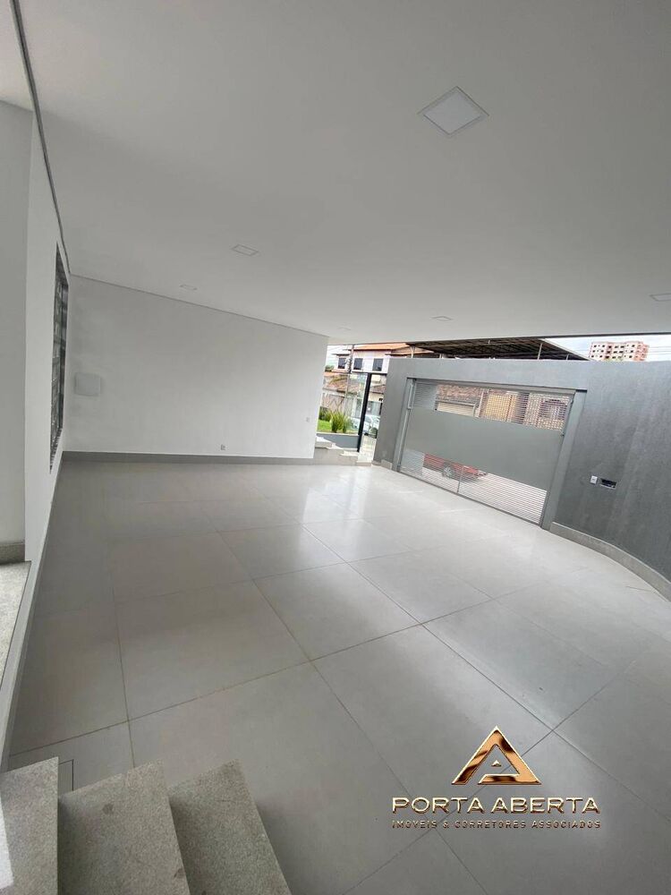 Casa, 3 quartos, 300 m² - Foto 8
