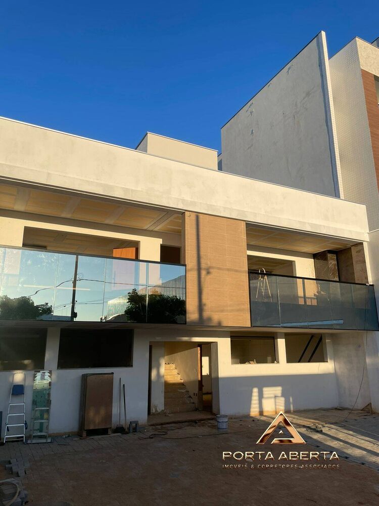 Apartamento, 3 quartos, 100 m² - Foto 2