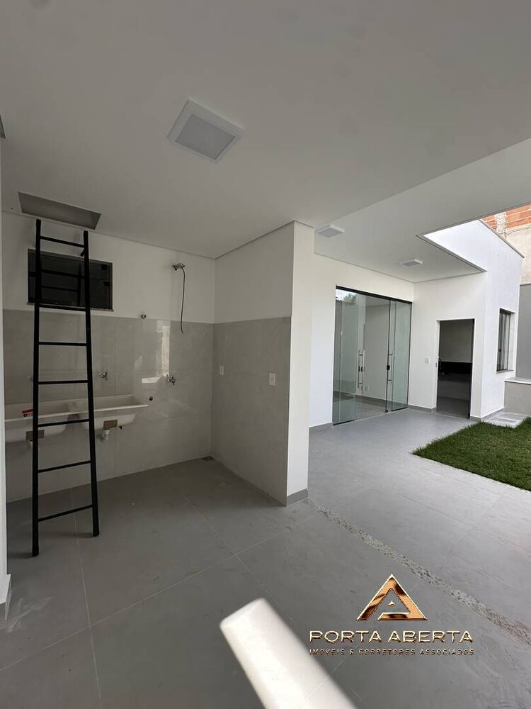 Casa à venda com 3 quartos, 173m² - Foto 18