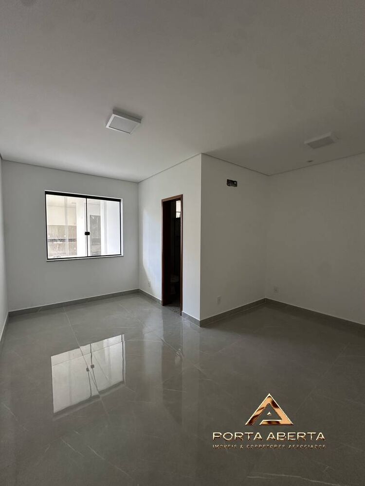 Casa à venda com 3 quartos, 173m² - Foto 3