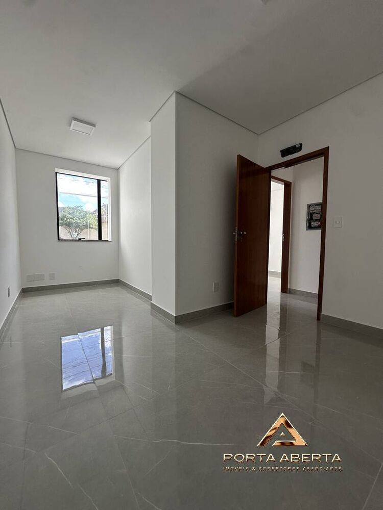 Casa à venda com 3 quartos, 173m² - Foto 12