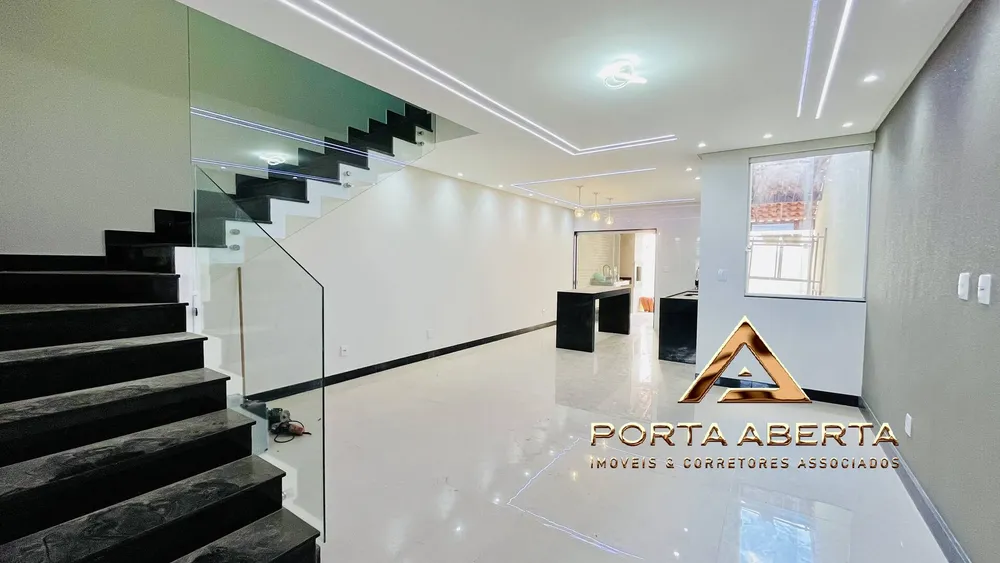 Casa, 3 quartos, 130 m² - Foto 1