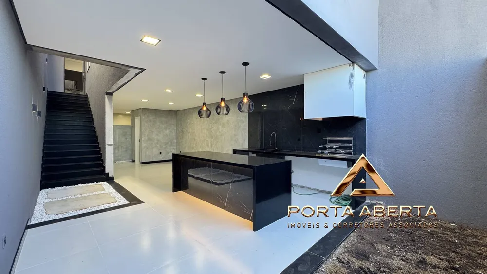 Casa, 3 quartos, 135 m² - Foto 2