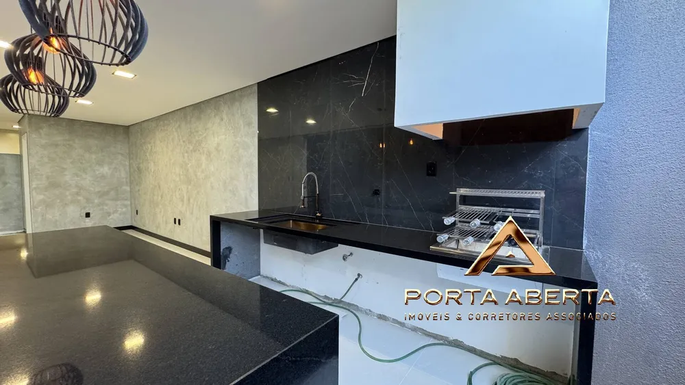 Casa, 3 quartos, 135 m² - Foto 1