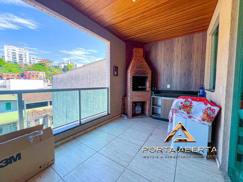 Apartamento à venda com 2 quartos, 70m² - Foto 1