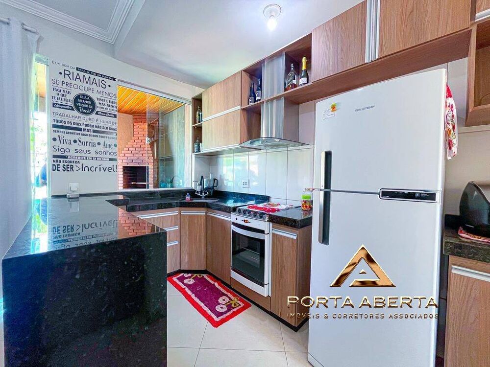Apartamento à venda com 2 quartos, 70m² - Foto 4