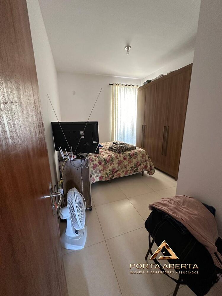 Apartamento à venda com 2 quartos, 65m² - Foto 4