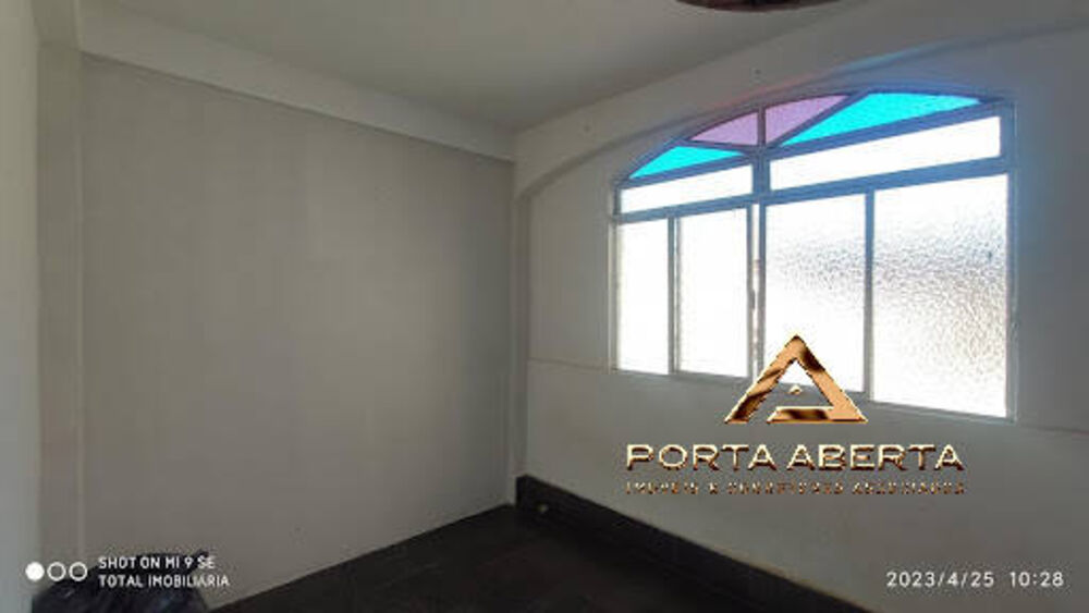 Casa, 4 quartos, 159 m² - Foto 4