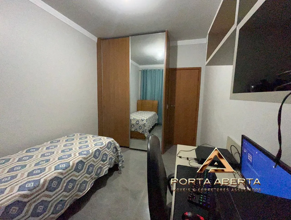 Casa, 4 quartos, 140 m² - Foto 1