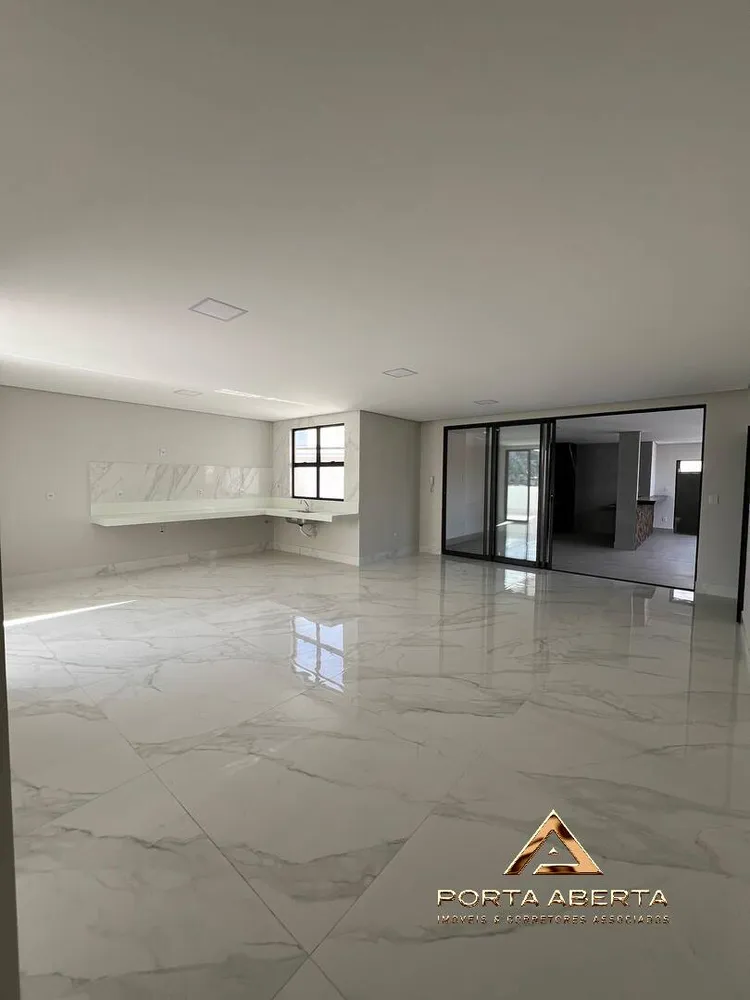 Cobertura, 3 quartos, 267 m² - Foto 3