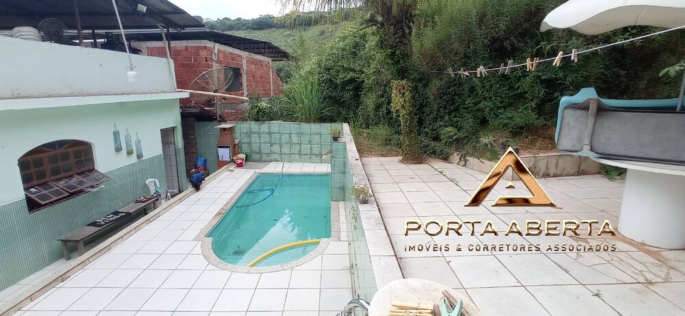 Casa, 4 quartos, 147 m² - Foto 2