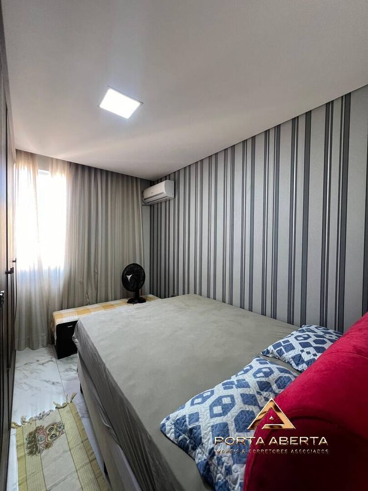 Apartamento à venda com 3 quartos, 190m² - Foto 1