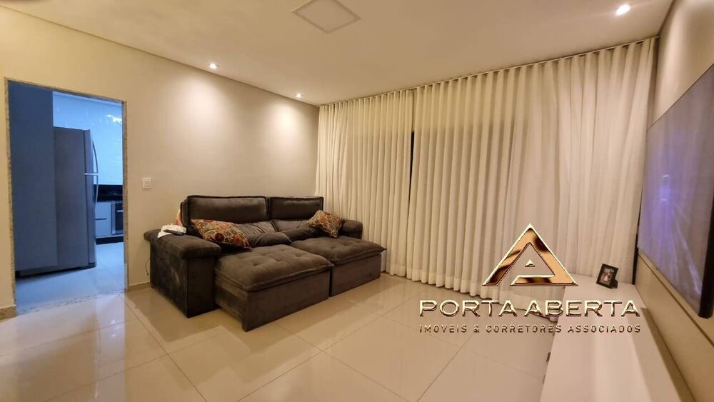 Apartamento, 3 quartos, 168 m² - Foto 1