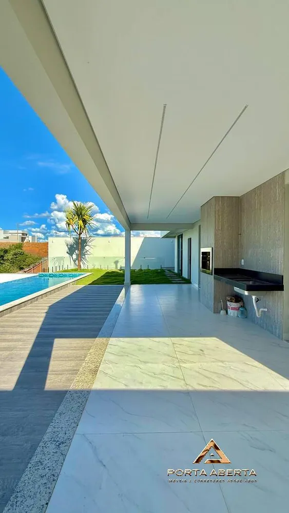 Casa, 3 quartos, 330 m² - Foto 2