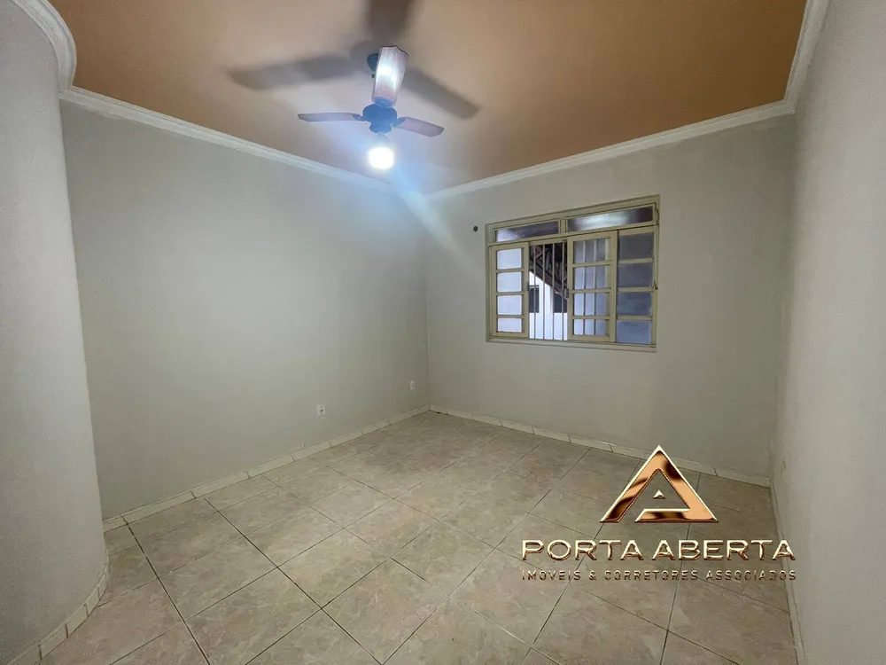 Casa, 5 quartos, 732 m² - Foto 3
