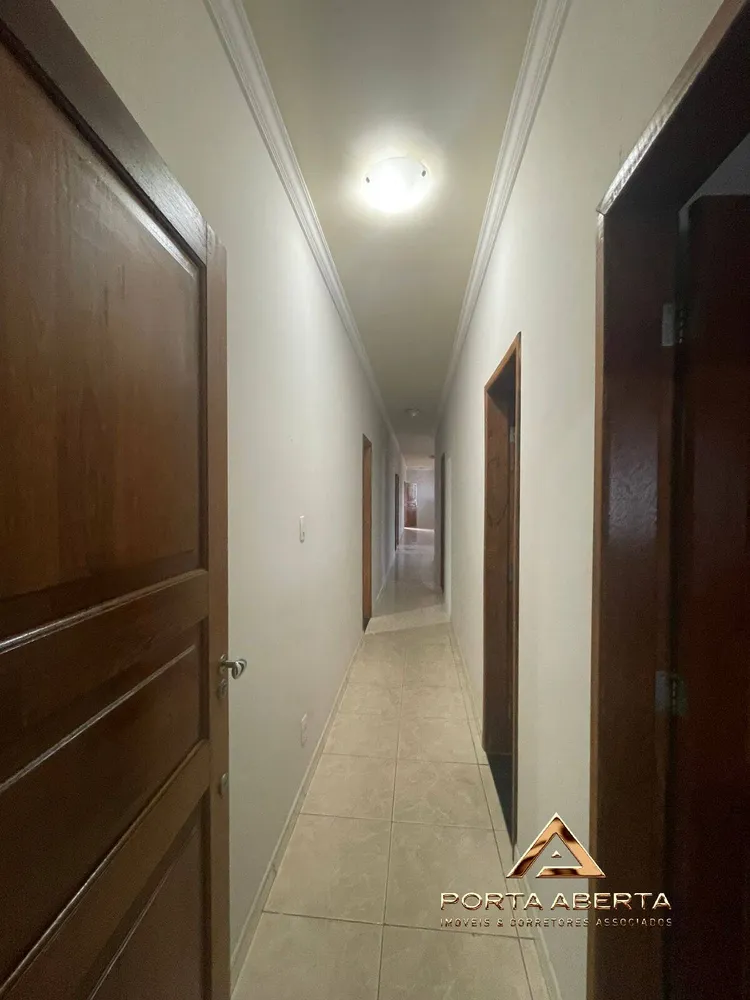 Casa, 5 quartos, 732 m² - Foto 1