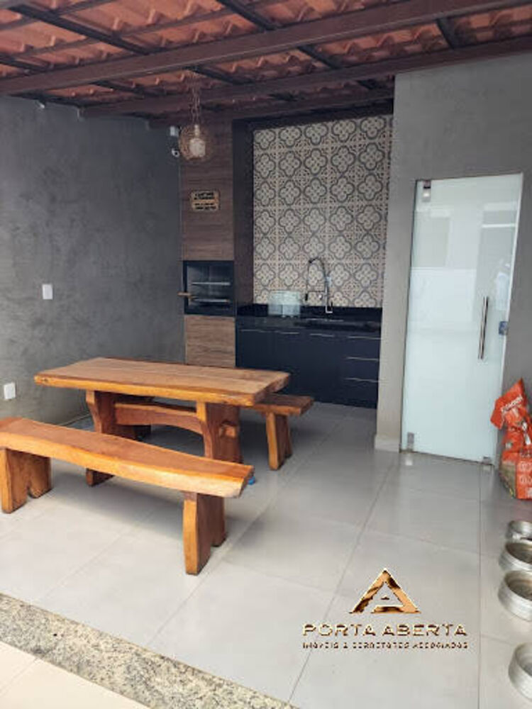 Casa, 3 quartos, 164 m² - Foto 1