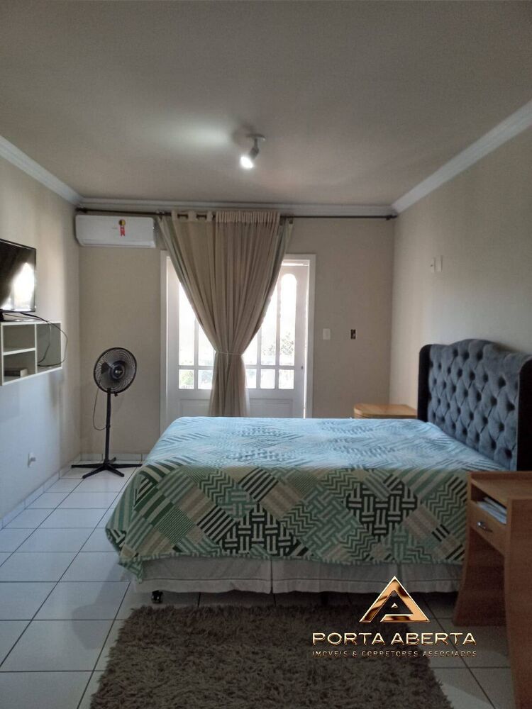 Apartamento à venda com 5 quartos, 260m² - Foto 1