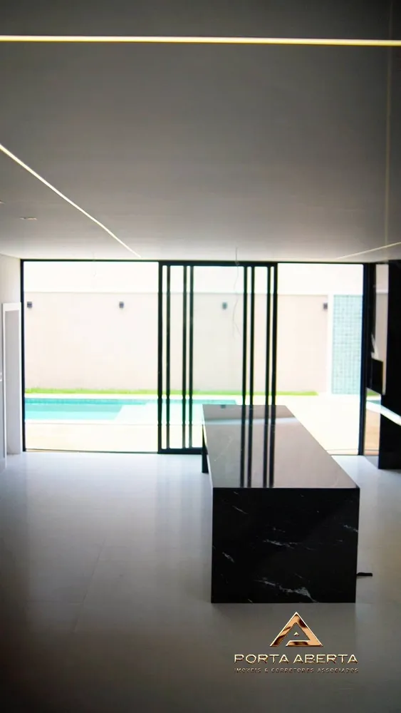 Casa, 3 quartos, 266 m² - Foto 7