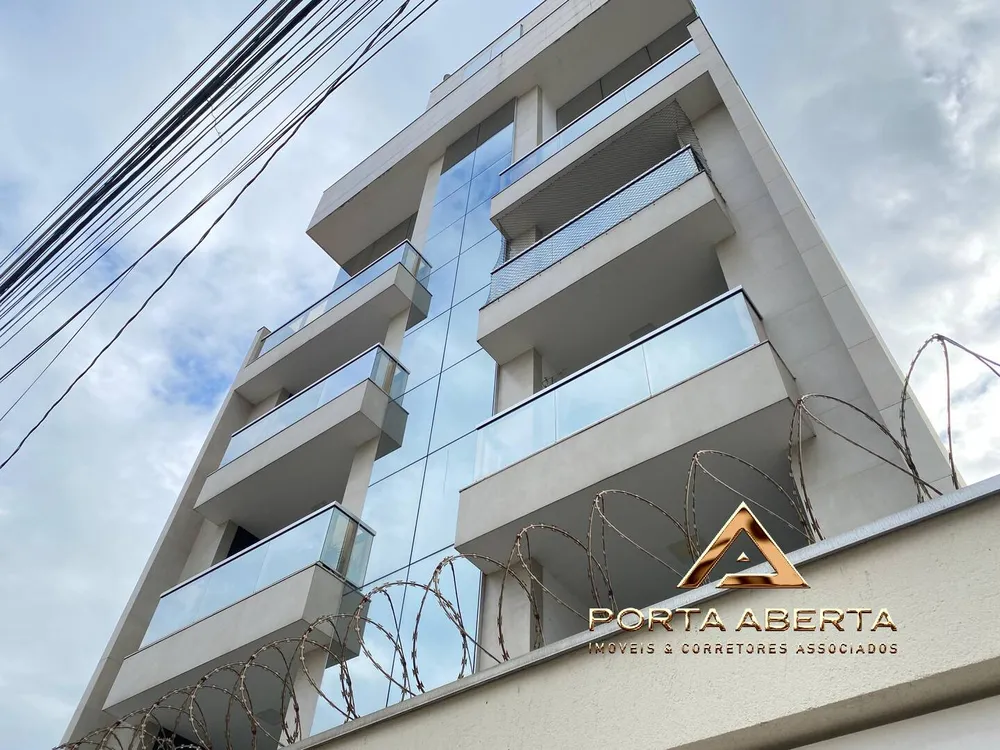 Cobertura, 3 quartos, 220 m² - Foto 1