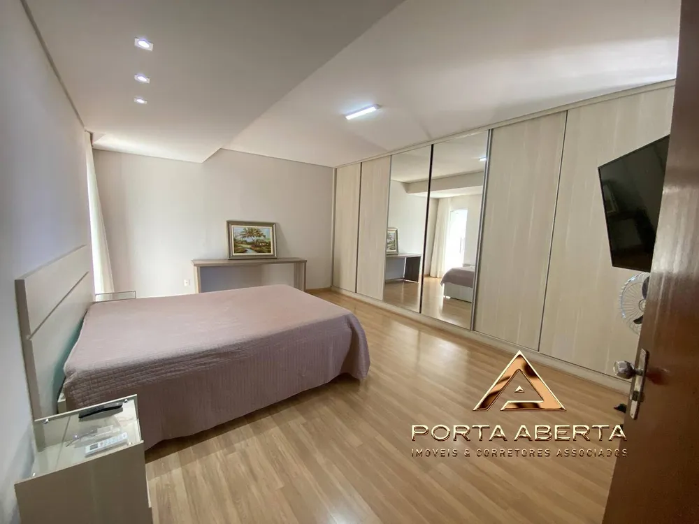 Casa, 3 quartos, 208 m² - Foto 10