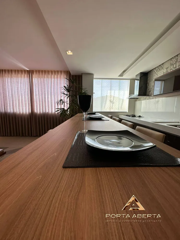 Apartamento, 3 quartos, 215 m² - Foto 3
