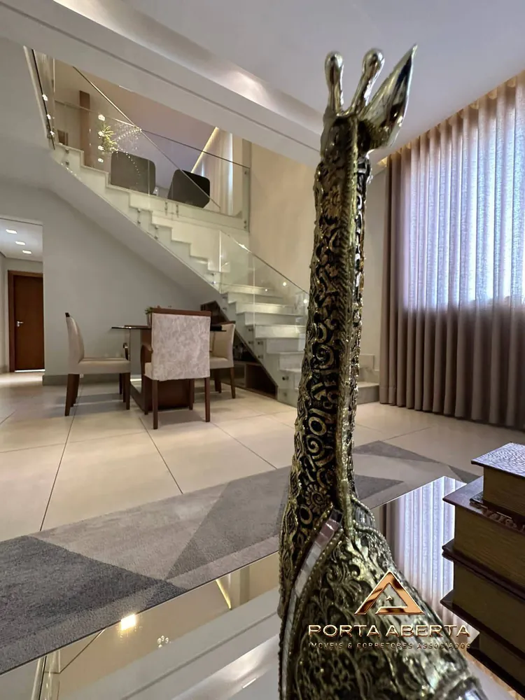 Apartamento, 3 quartos, 215 m² - Foto 6