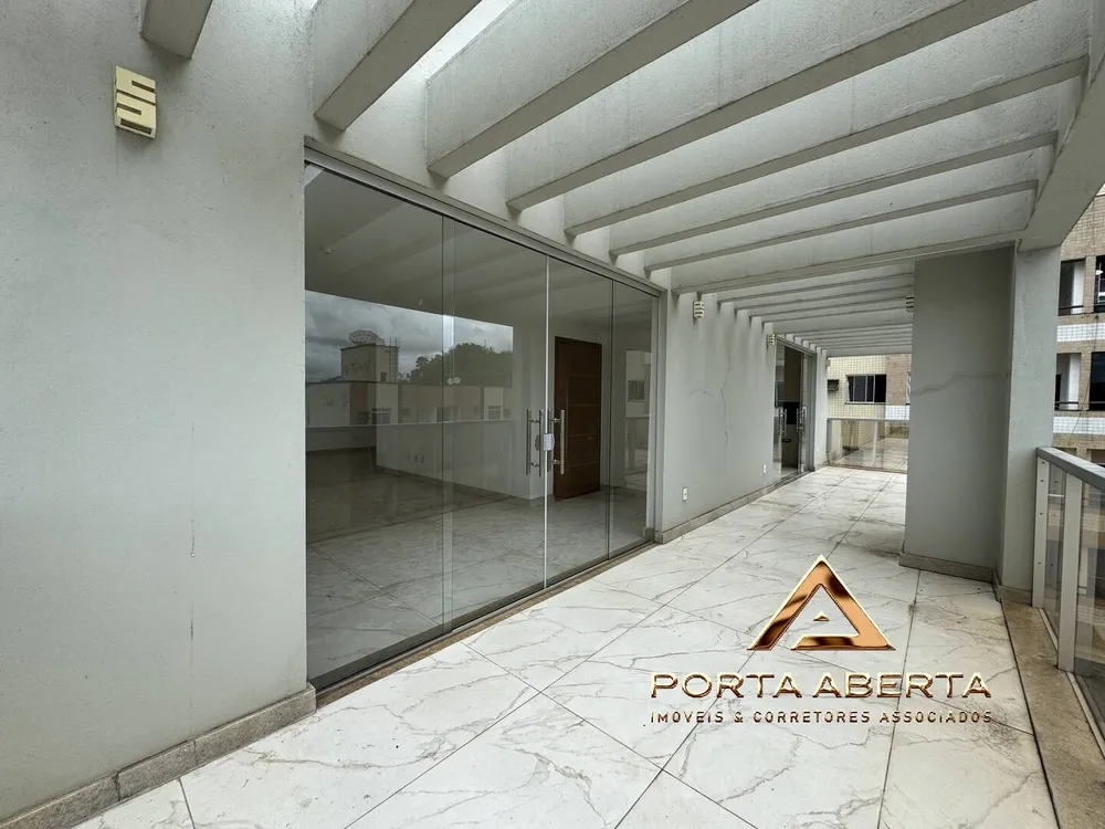 Cobertura, 3 quartos, 190 m² - Foto 2