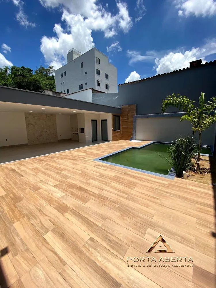 Casa, 3 quartos, 300 m² - Foto 12