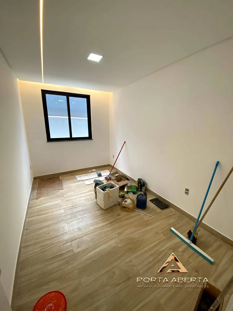Casa, 3 quartos, 300 m² - Foto 8