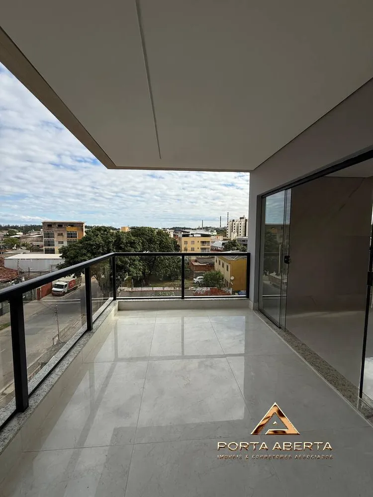 Apartamento, 3 quartos, 100 m² - Foto 1