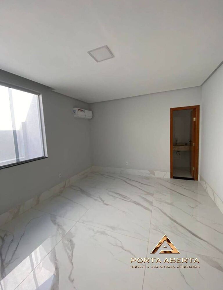 Casa, 3 quartos, 220 m² - Foto 1