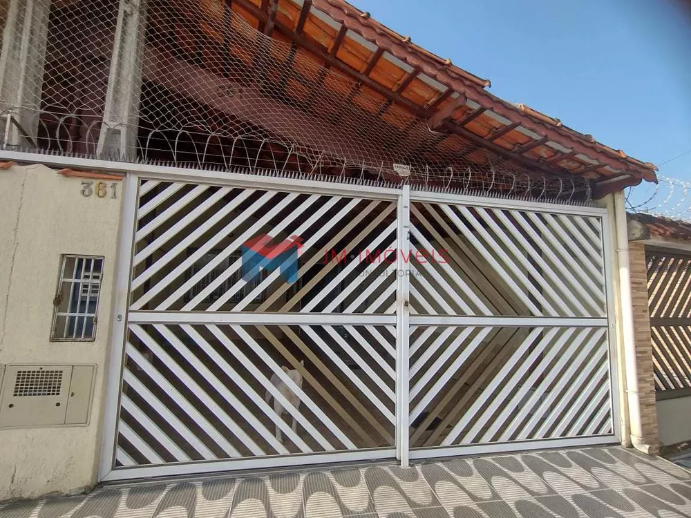 Casa, 3 quartos, 174 m² - Foto 1